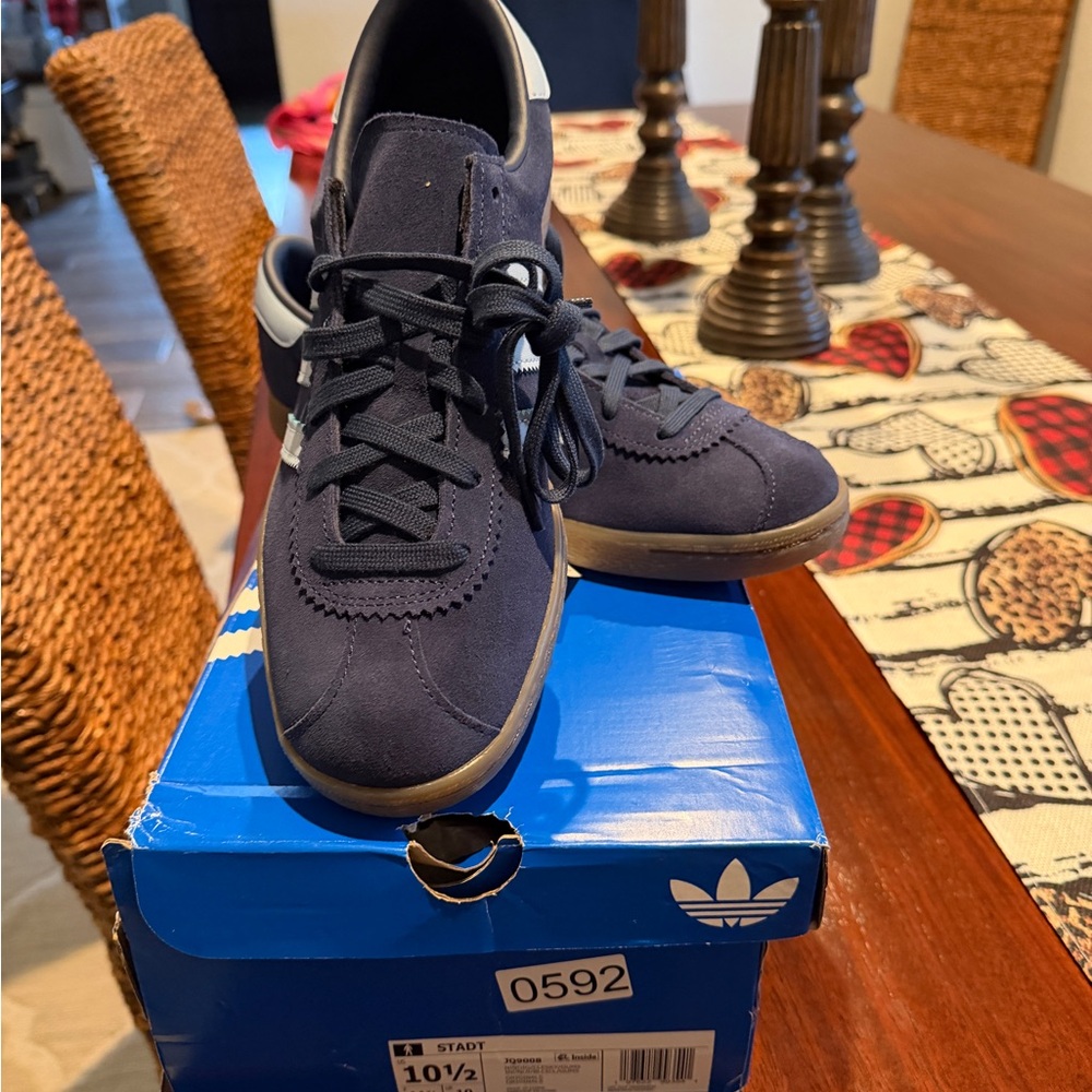 Adidas STADT Night Indigo Navy Gum Men’s Sneakers with White Stripes - Picture 7 of 8